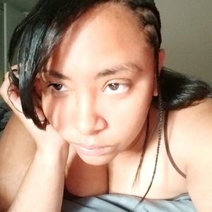 Meet your Posher, Angelica